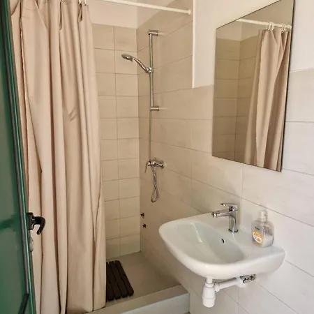 Camp Robeko 캠프장 스크라딘